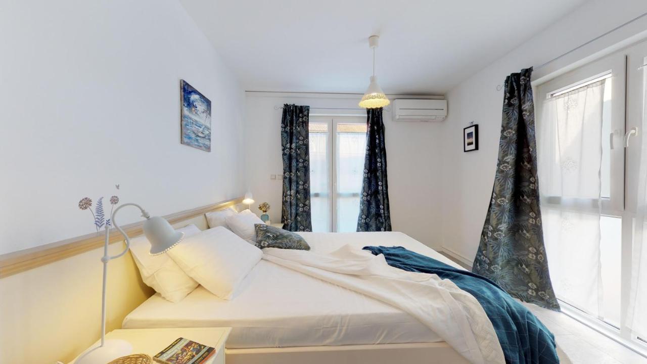 Stella Deluxe Superior 5 Star Apartment, Your Piece Of Heaven By The Sea & Park, With Sea View Новиград Экстерьер фото