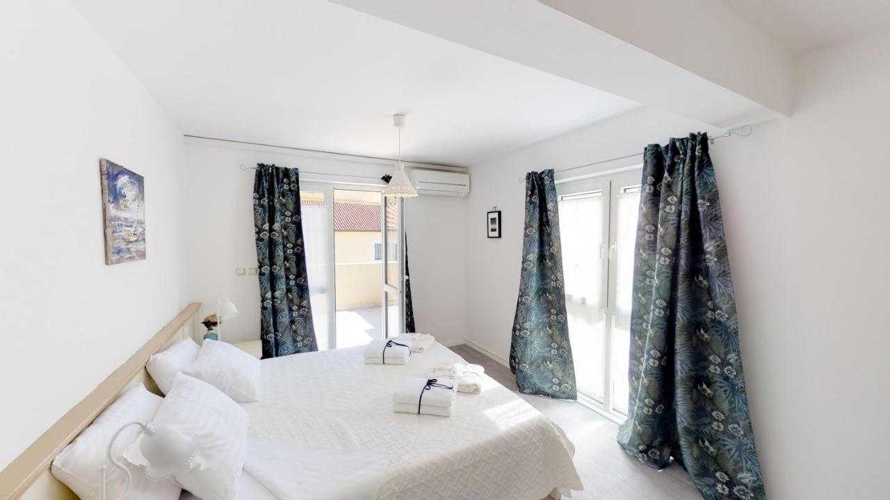 Stella Deluxe Superior 5 Star Apartment, Your Piece Of Heaven By The Sea & Park, With Sea View Новиград Экстерьер фото